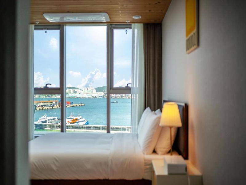 Booking The Bay image