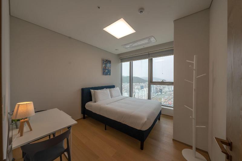 Booking The Bay image