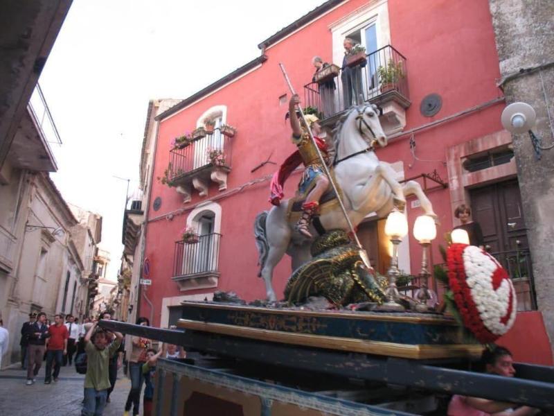 B B L Orto Sul Tetto image