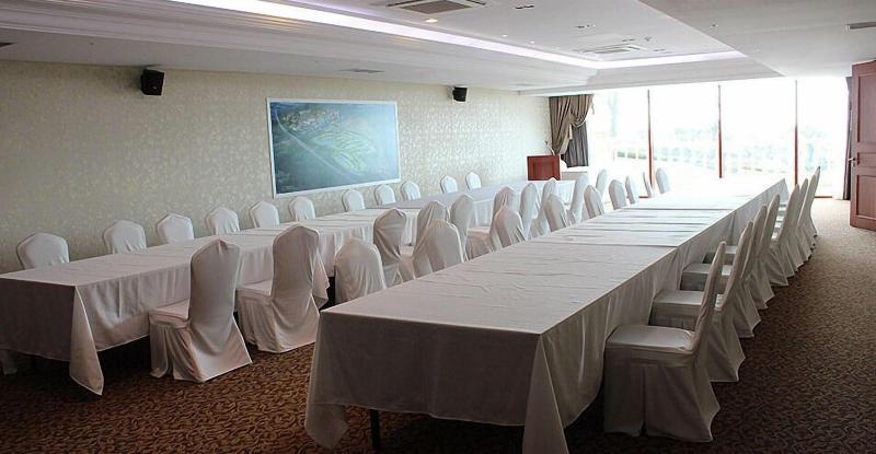 Arden Hill Resort Golf Club image