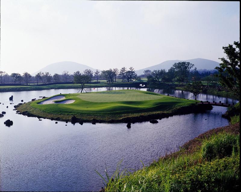 Arden Hill Resort Golf Club image
