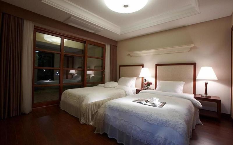 Arden Hill Resort Golf Club image