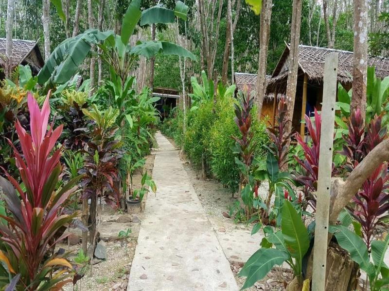 Lanta Maikeaw Bungalow