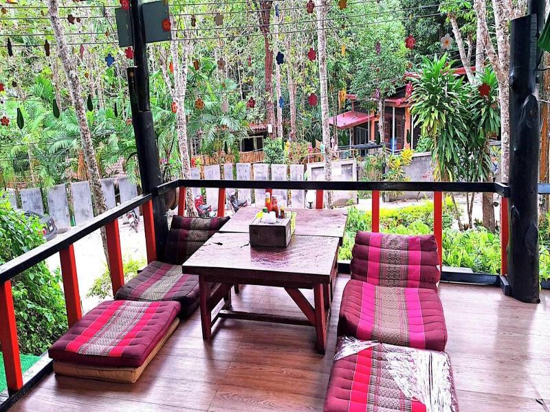 Lanta Maikeaw Bungalow