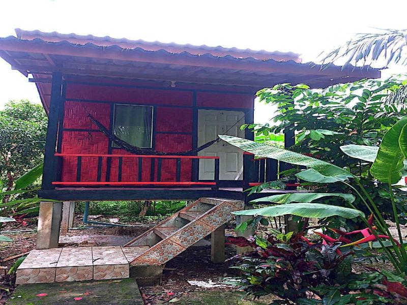 Lanta Maikeaw Bungalow