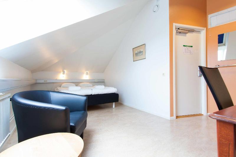 Pronova Hotell Vandrarhem image