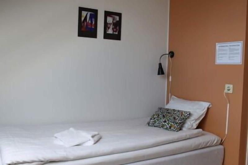 Pronova Hotell Vandrarhem image