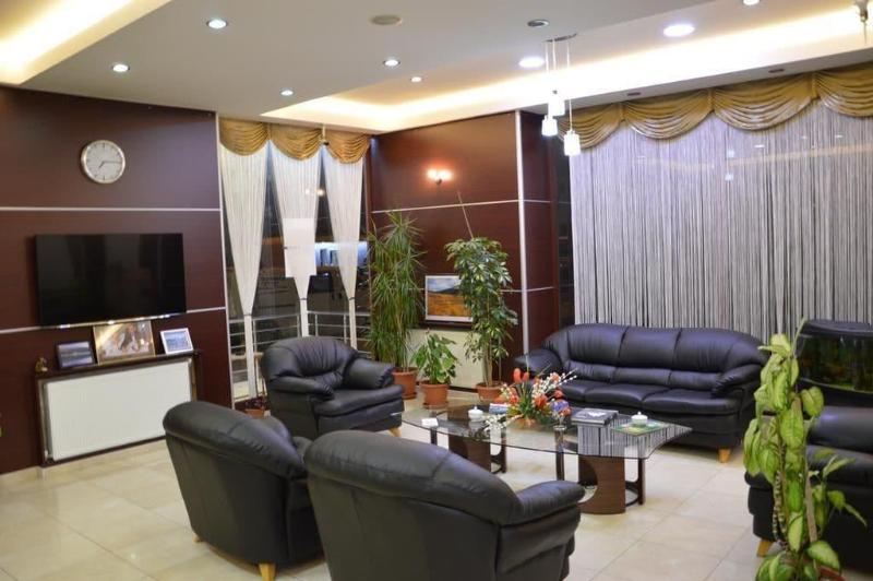 Remay Hotel