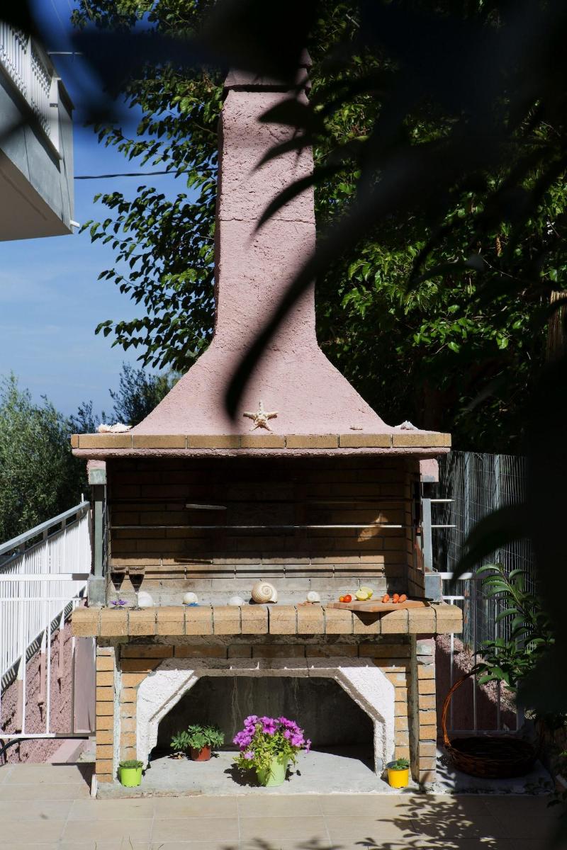 Exanthia Villas image