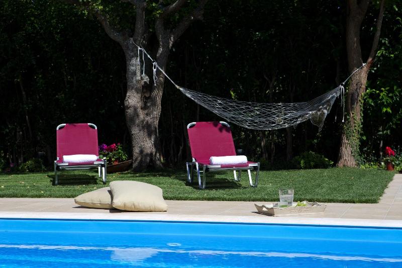 Exanthia Villas image