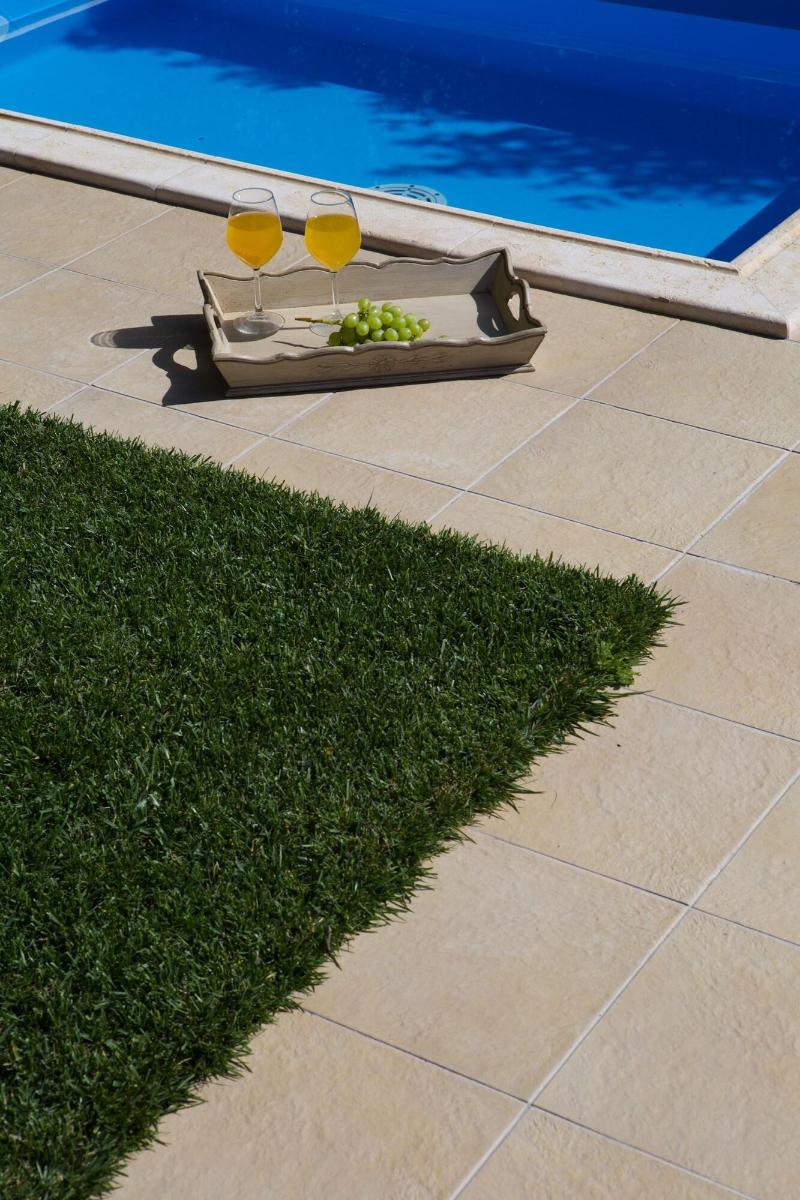 Exanthia Villas image