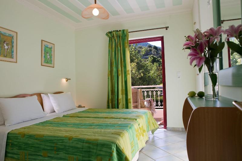 Exanthia Villas image