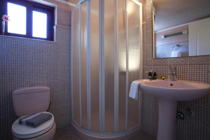 Exanthia Villas image