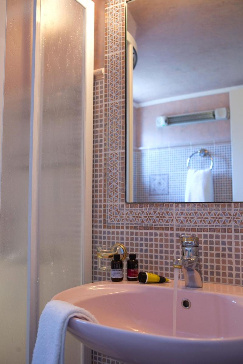 Exanthia Villas image