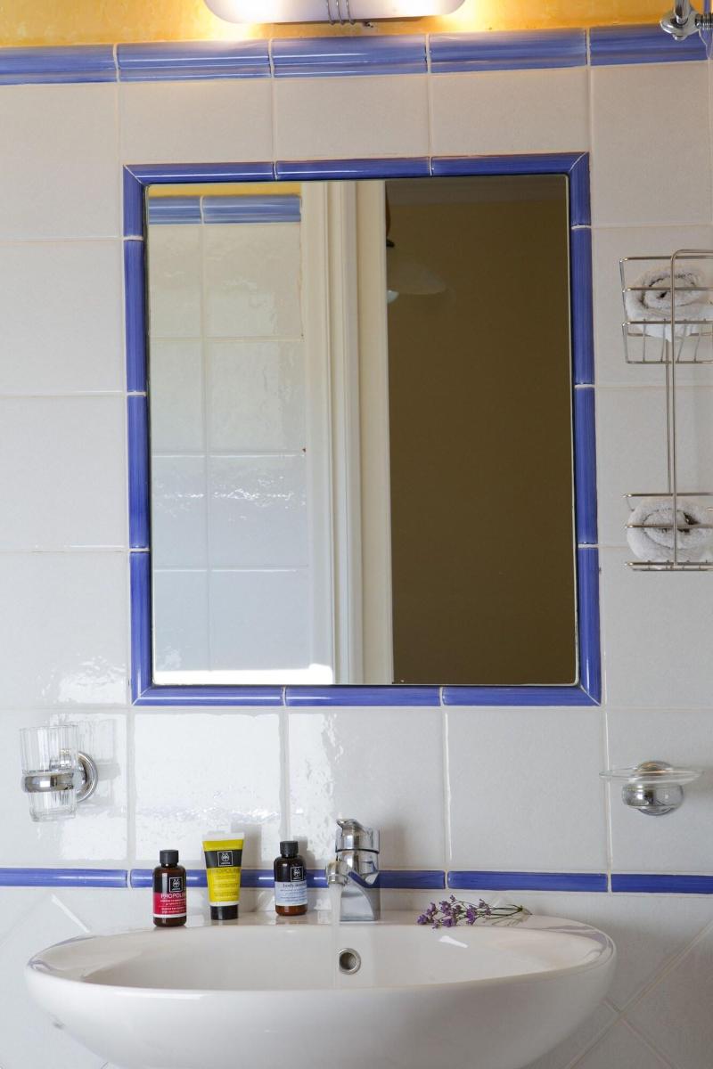 Exanthia Villas image