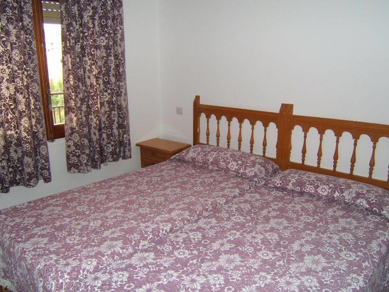 Payet Apartments 2 4 Personas image