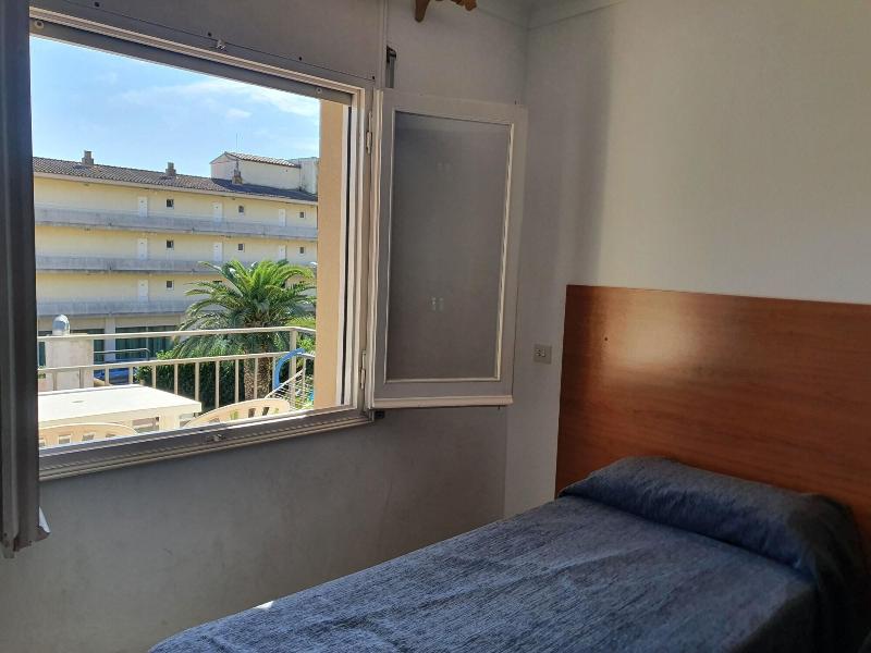 Payet Apartments 2 4 Personas image