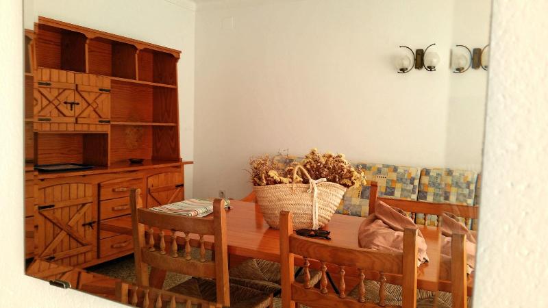 Payet Apartments 2 4 Personas image