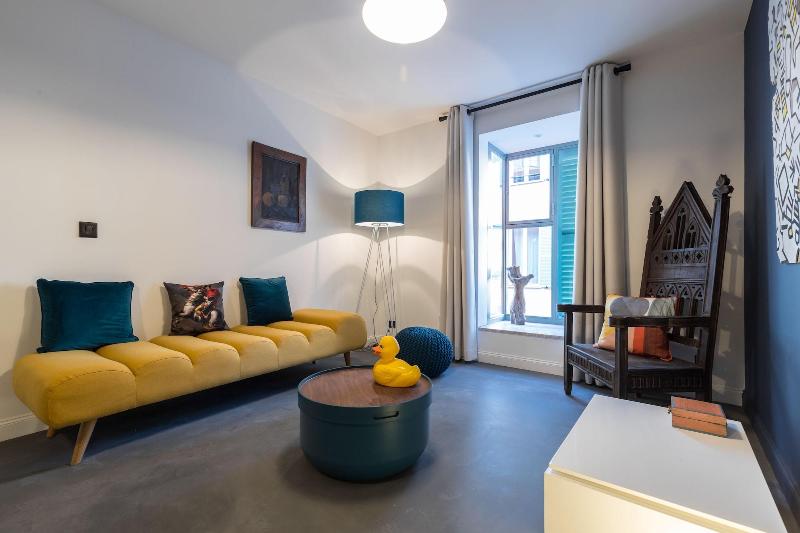 L Abeille Boutique Apartments image