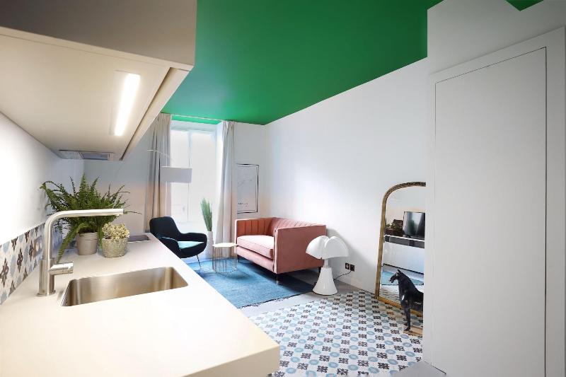 L Abeille Boutique Apartments image