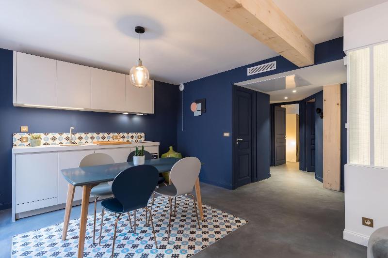 L Abeille Boutique Apartments image
