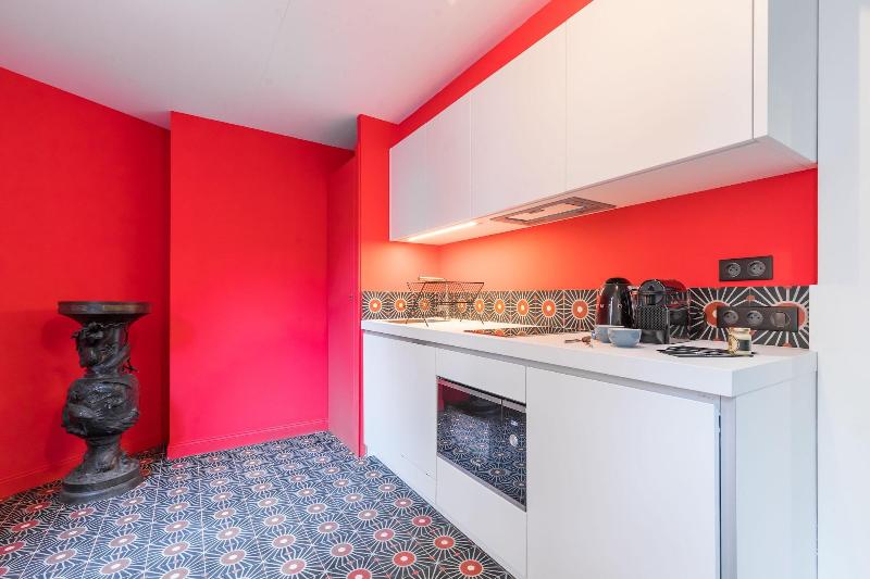 L Abeille Boutique Apartments image