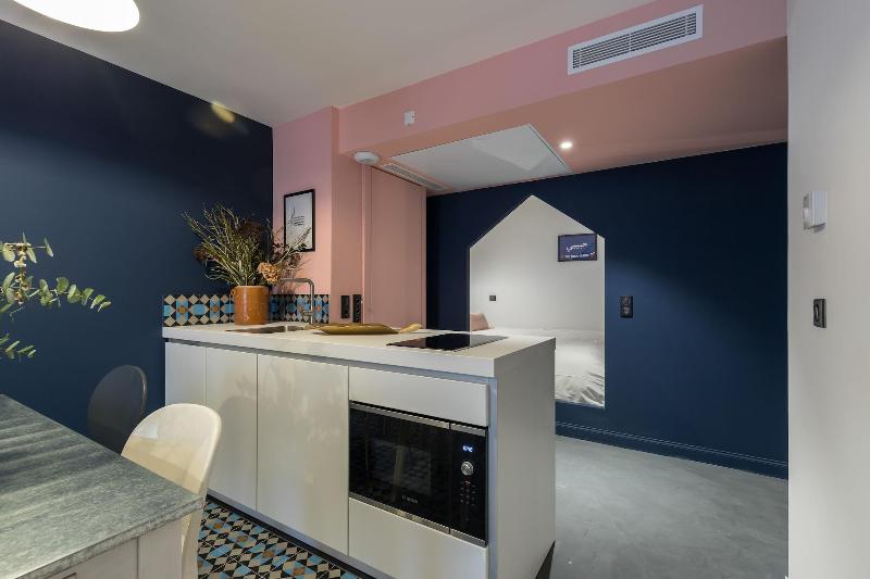 L Abeille Boutique Apartments image