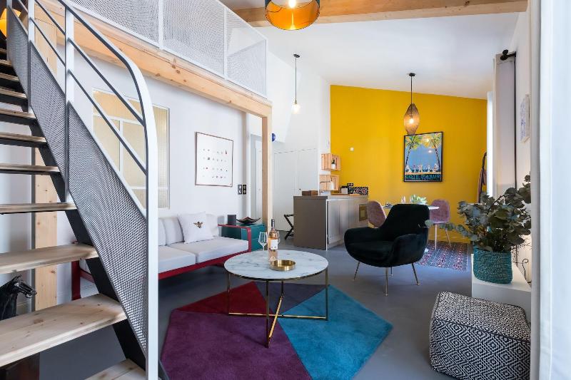 L Abeille Boutique Apartments image