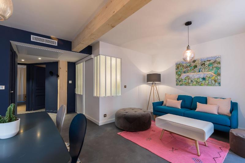L Abeille Boutique Apartments image
