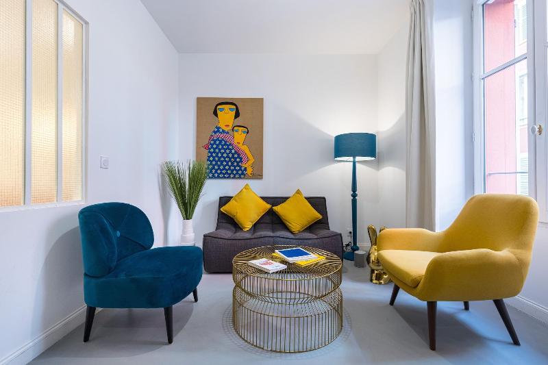 L Abeille Boutique Apartments image