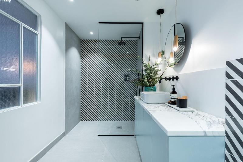 L Abeille Boutique Apartments image