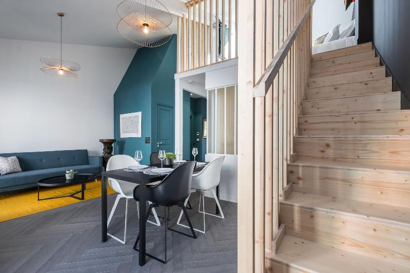 L Abeille Boutique Apartments image