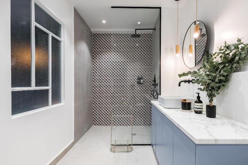 L Abeille Boutique Apartments image