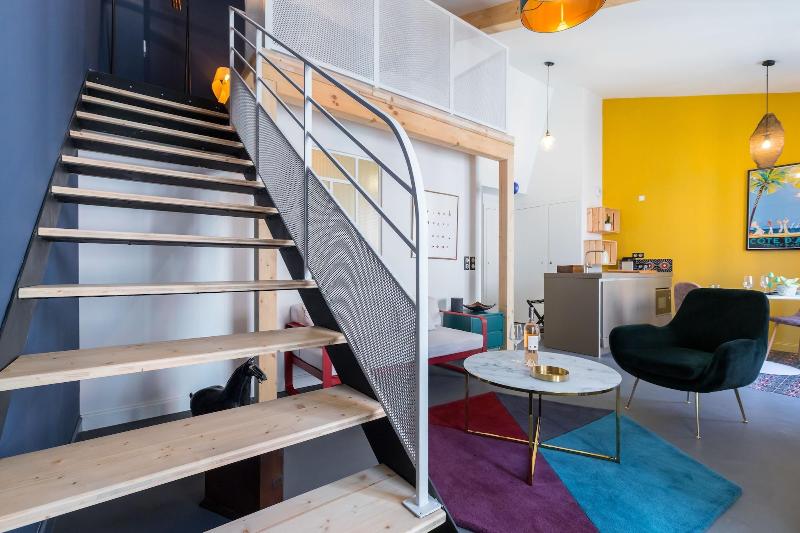 L Abeille Boutique Apartments image