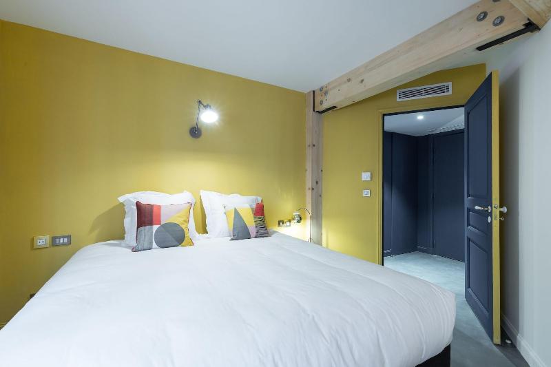 L Abeille Boutique Apartments image