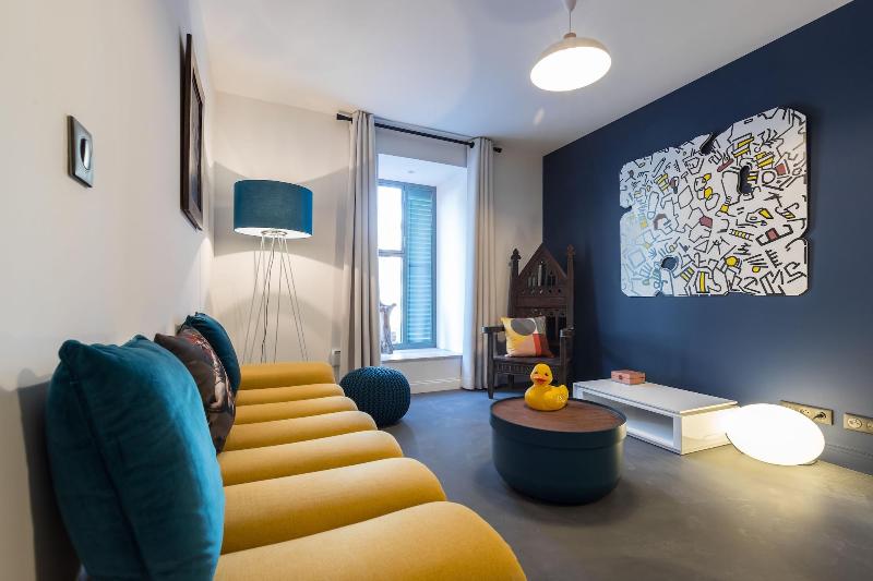 L Abeille Boutique Apartments image