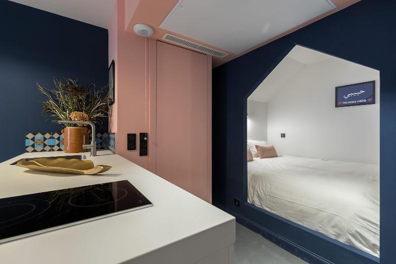 L Abeille Boutique Apartments image