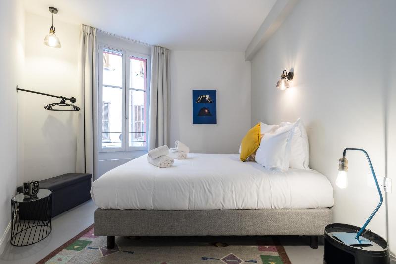L Abeille Boutique Apartments image