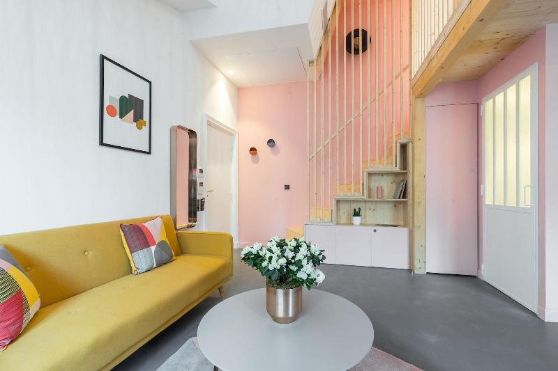 L Abeille Boutique Apartments image