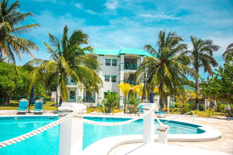 Best Western Grand Baymen Gardens