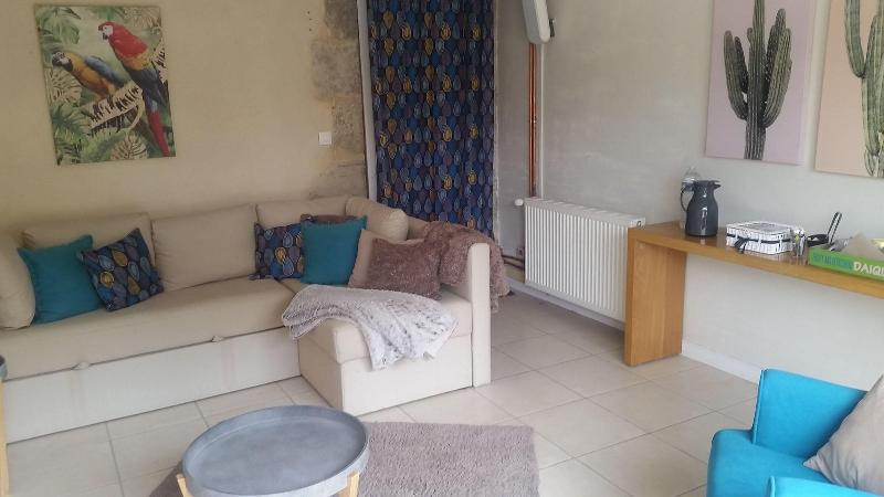 Le Clos D Any image