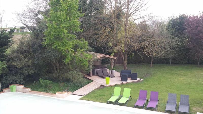 Le Clos D Any image
