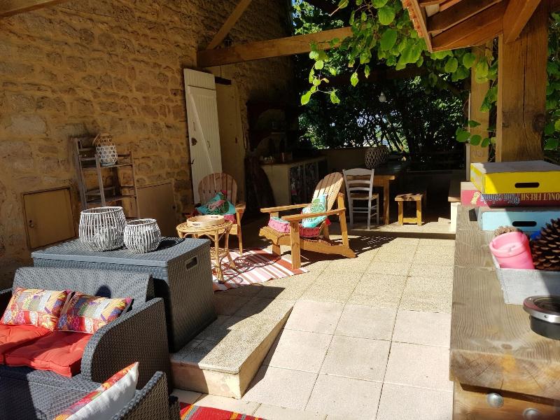 Le Clos D Any image