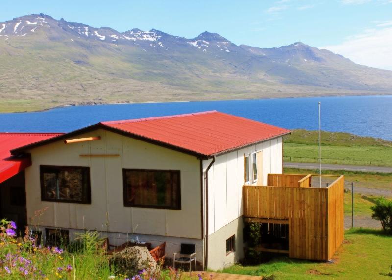 Lindarbrekka image