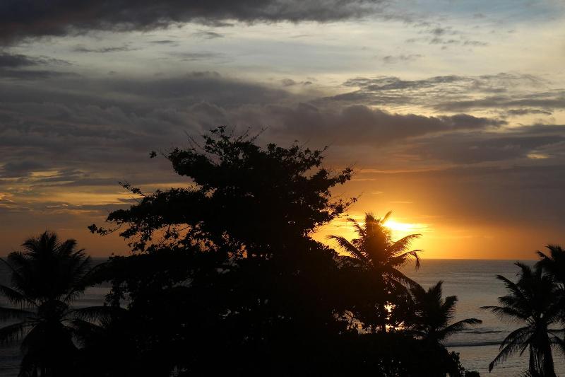 Surfers Self Catering Chalets image