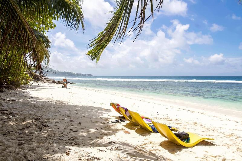 Surfers Self Catering Chalets image