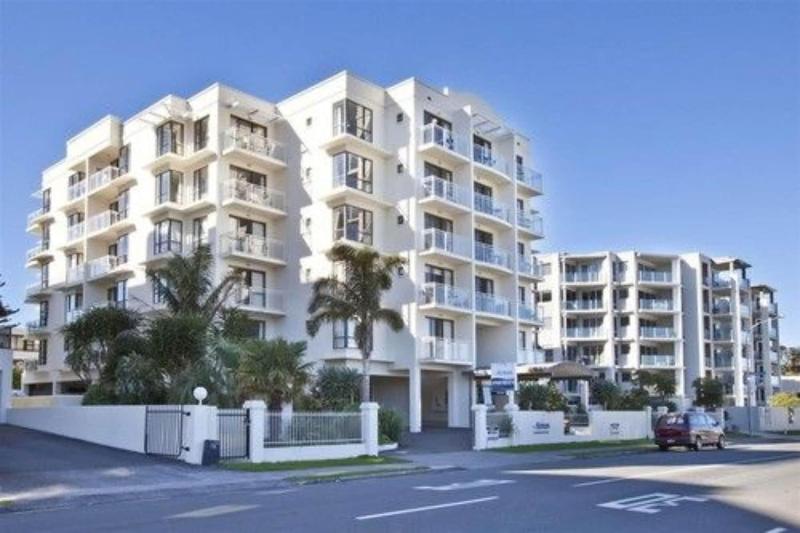 The Atrium Apartments — general view