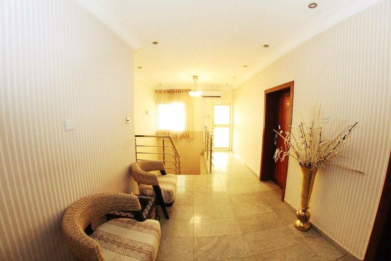 Pearl Gate Hotel image