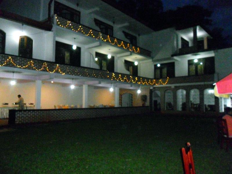 Mahaweli Regent Hotel image
