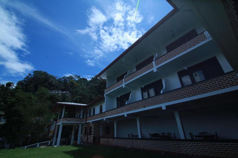Mahaweli Regent Hotel image